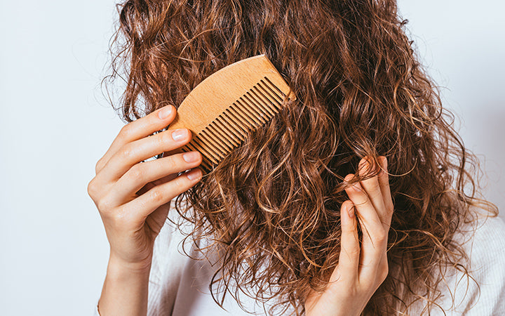 Dry And Frizzy Hair: 10 Natural Ways To Treat The Condition